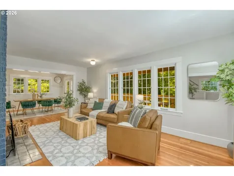 2656 SW Gerald Avenue Portland OR 97201