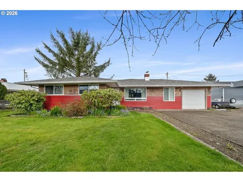 4204 Dogwood Avenue Tillamook OR 97141