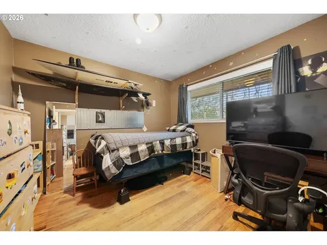 4204 Dogwood Avenue Tillamook OR 97141