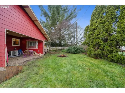 4204 Dogwood Avenue Tillamook OR 97141
