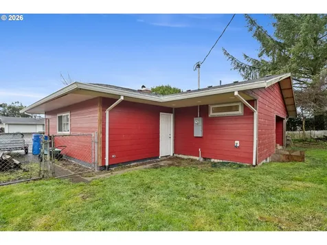 4204 Dogwood Avenue Tillamook OR 97141
