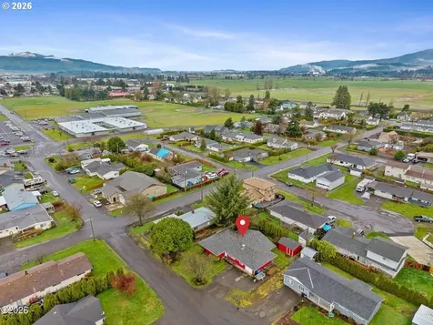 4204 Dogwood Avenue Tillamook OR 97141