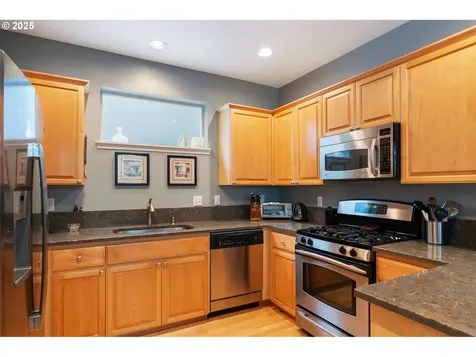 6260 SW 208th Terrace Beaverton OR 97078