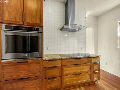 1925 Irving Avenue Astoria OR 97103