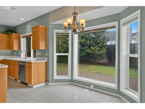 223 Beringer Court Eugene OR 97404