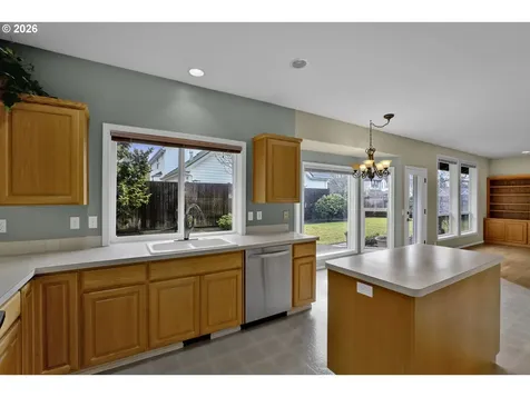 223 Beringer Court Eugene OR 97404