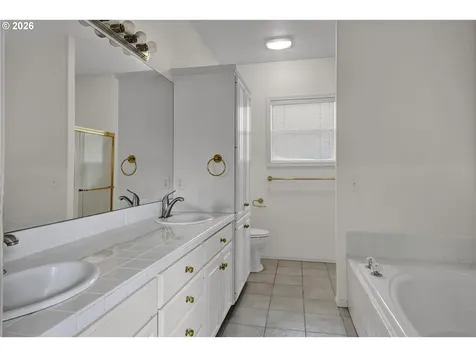 223 Beringer Court Eugene OR 97404