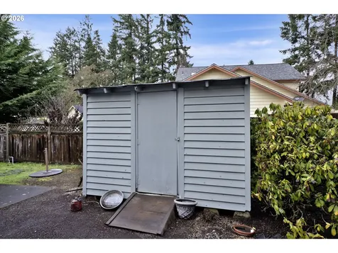 223 Beringer Court Eugene OR 97404