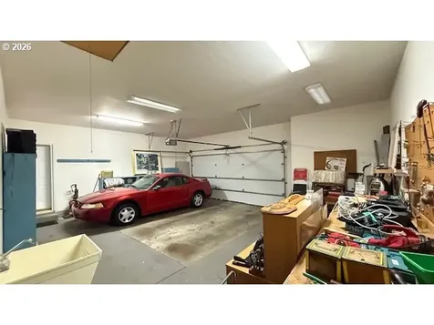 223 Beringer Court Eugene OR 97404