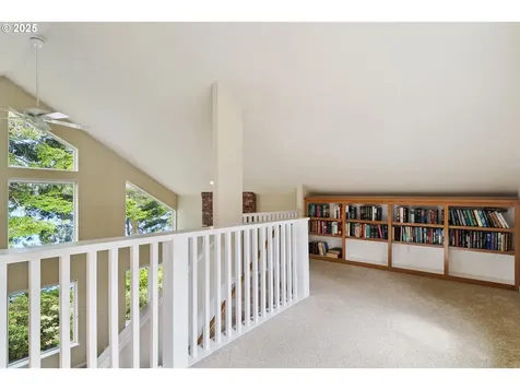 5192 Russell Drive Florence OR 97439