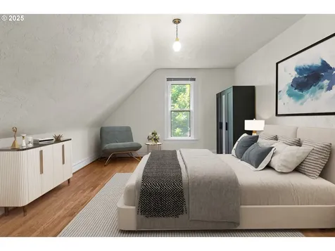4145 S Corbett Avenue Portland OR 97239
