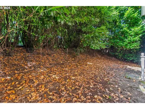 4145 S Corbett Avenue Portland OR 97239