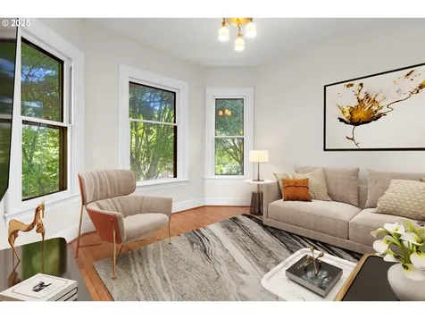 4145 S Corbett Avenue Portland OR 97239
