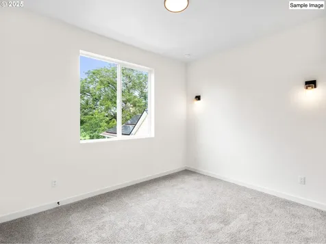 6729 SE Gladstone Street Portland OR 97206