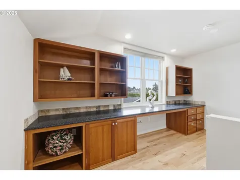 2148 Lomond Avenue Springfield OR 97477