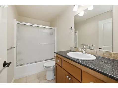 2148 Lomond Avenue Springfield OR 97477