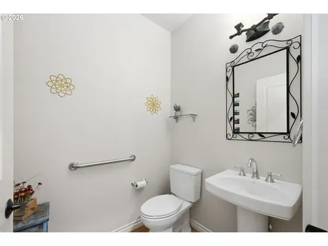 2148 Lomond Avenue Springfield OR 97477