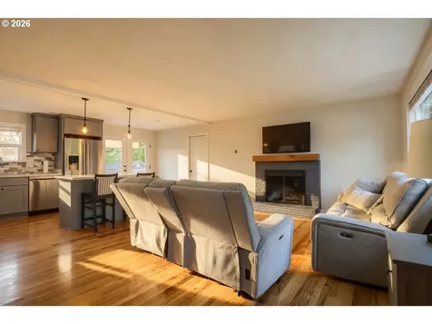 9165 SW 70th Avenue Portland OR 97223