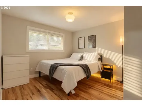 9165 SW 70th Avenue Portland OR 97223
