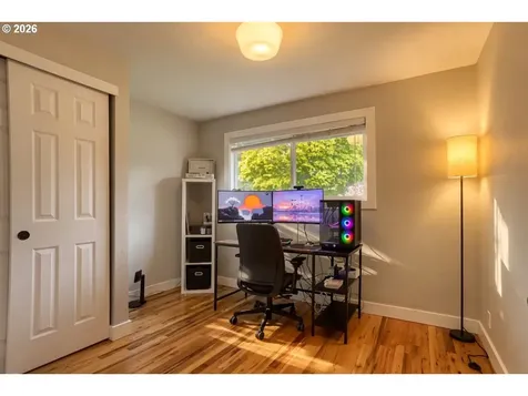 9165 SW 70th Avenue Portland OR 97223