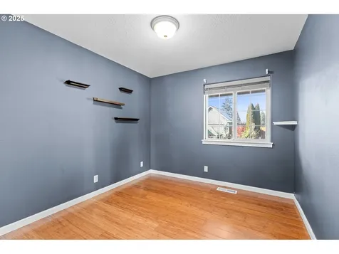 1453 Escalante Street Eugene OR 97404