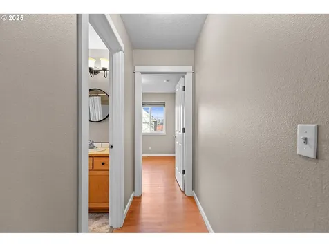 1453 Escalante Street Eugene OR 97404