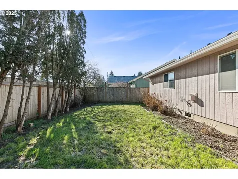 1453 Escalante Street Eugene OR 97404