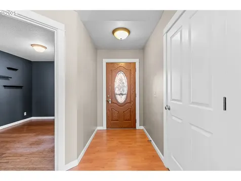 1453 Escalante Street Eugene OR 97404
