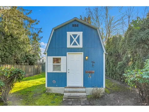 234 NE Grant Street Hillsboro OR 97124