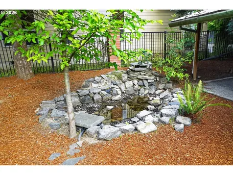 837 NE 67th Avenue Hillsboro OR 97124