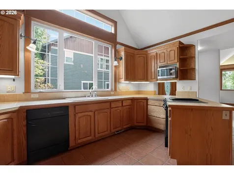 837 NE 67th Avenue Hillsboro OR 97124