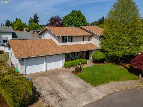 3681 Silverstone Court NE Salem OR 97305
