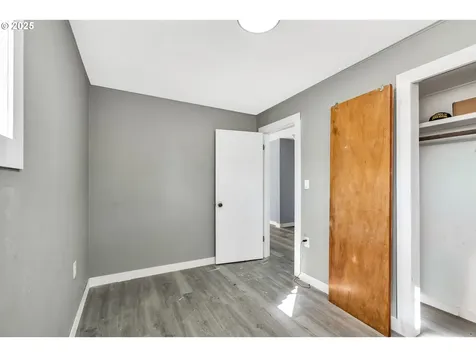 271 N 3rd Street Jefferson OR 97352