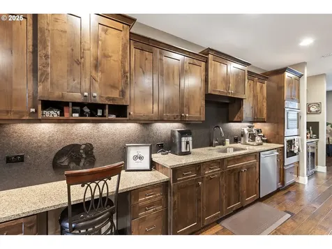 12500 NW 48th Court Vancouver WA 98685