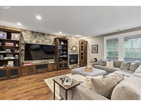 12500 NW 48th Court Vancouver WA 98685