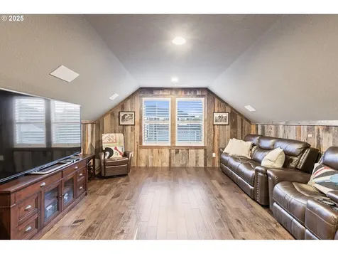 12500 NW 48th Court Vancouver WA 98685