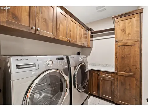 12500 NW 48th Court Vancouver WA 98685