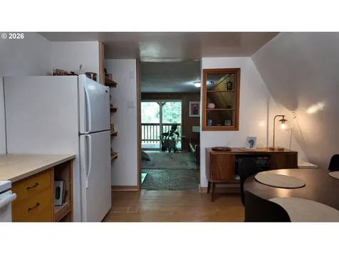 26022 S Elwood Road Colton OR 97017