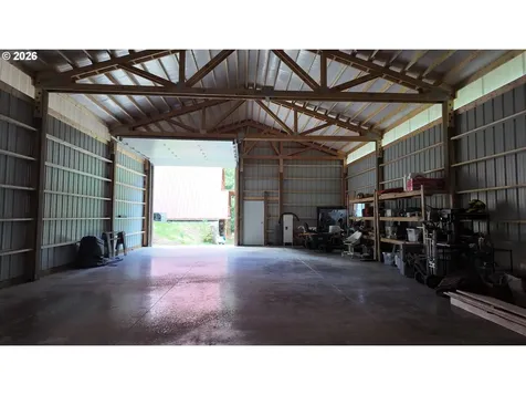 26022 S Elwood Road Colton OR 97017