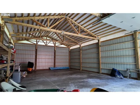 26022 S Elwood Road Colton OR 97017