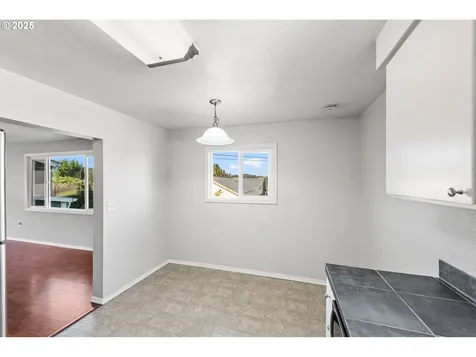 900 Doyle Street Reedsport OR 97467