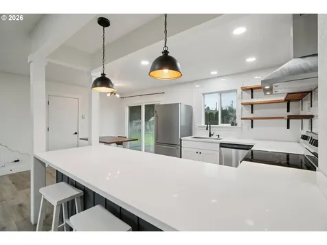 712 S Willamette Street Newberg OR 97132