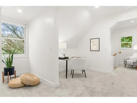 2622 SW Davenport Court Portland OR 97201