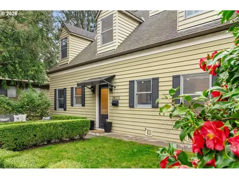 2622 SW Davenport Court Portland OR 97201