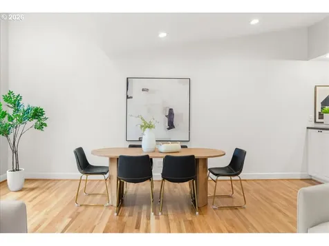 2622 SW Davenport Court Portland OR 97201