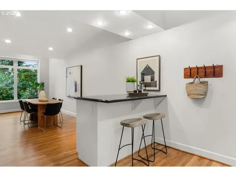 2622 SW Davenport Court Portland OR 97201