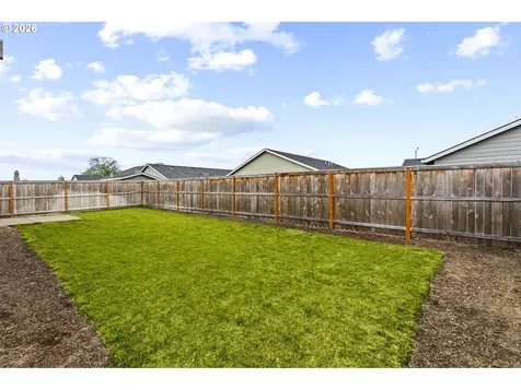 331 Cornwell Street Woodburn OR 97071