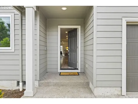 331 Cornwell Street Woodburn OR 97071