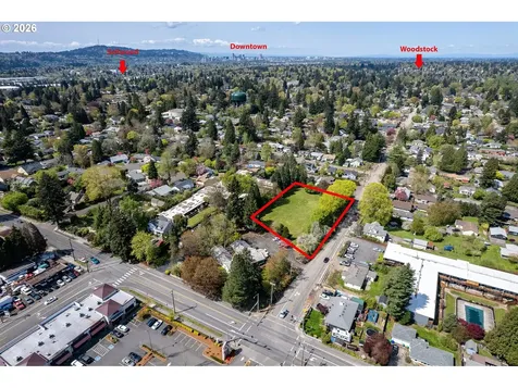 4215 SE King Road Milwaukie OR 97222