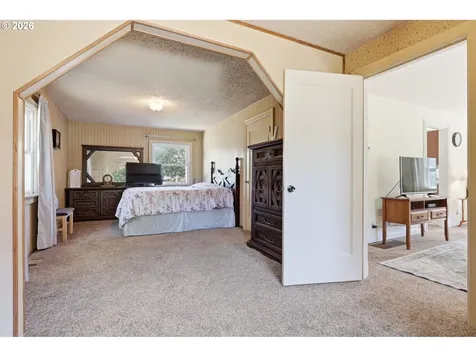 3115 SW Illinois Street Portland OR 97239